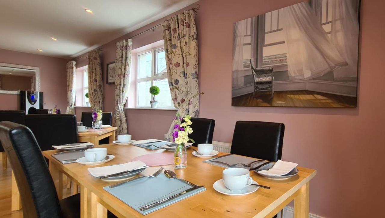 Caravogue House Hotell Trim Eksteriør bilde