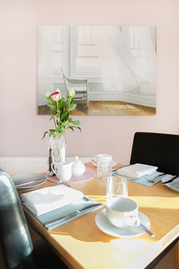Caravogue House Hotell Trim Eksteriør bilde
