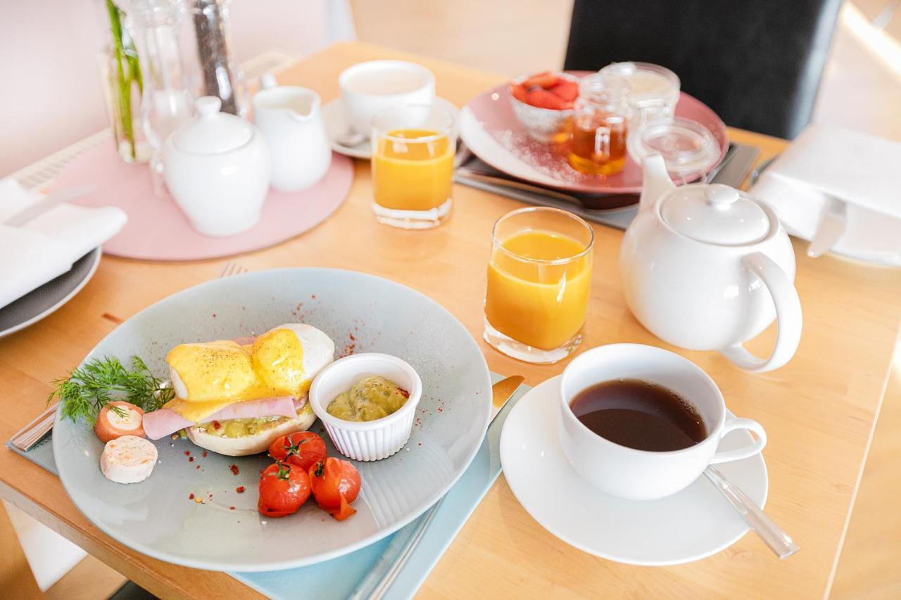 Caravogue House Hotell Trim Eksteriør bilde